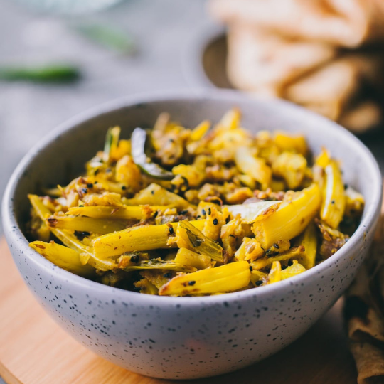 Phulkopir Data charchori (Cauliflower stalk mish-mash)