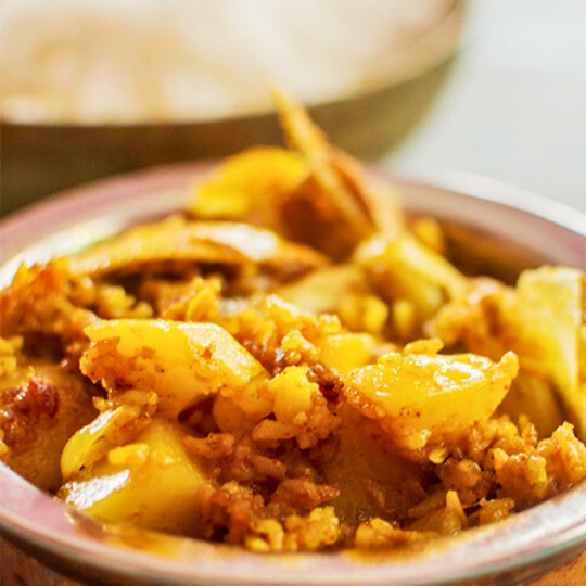 Muri Ghanto (Non parboiled Rice Curry)