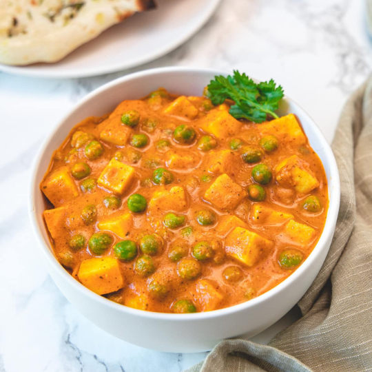 Motor paneer (Cottage Cheese Peas Curry)